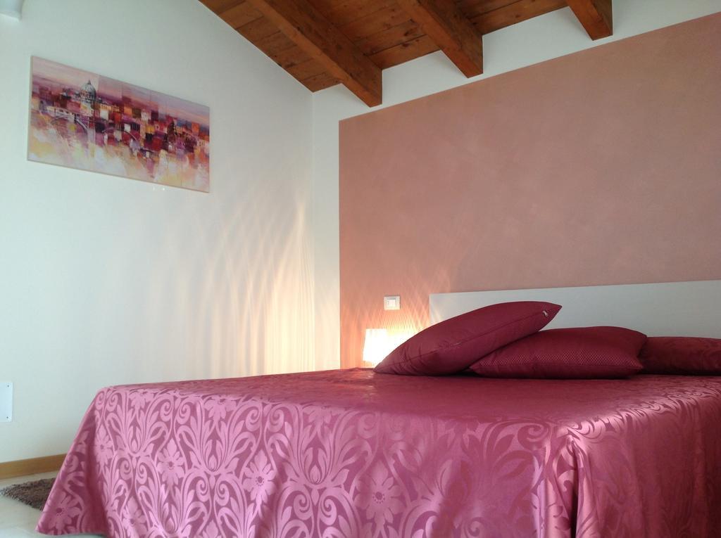 Agriturismo Ca' La Pergola 루가냐노 객실 사진